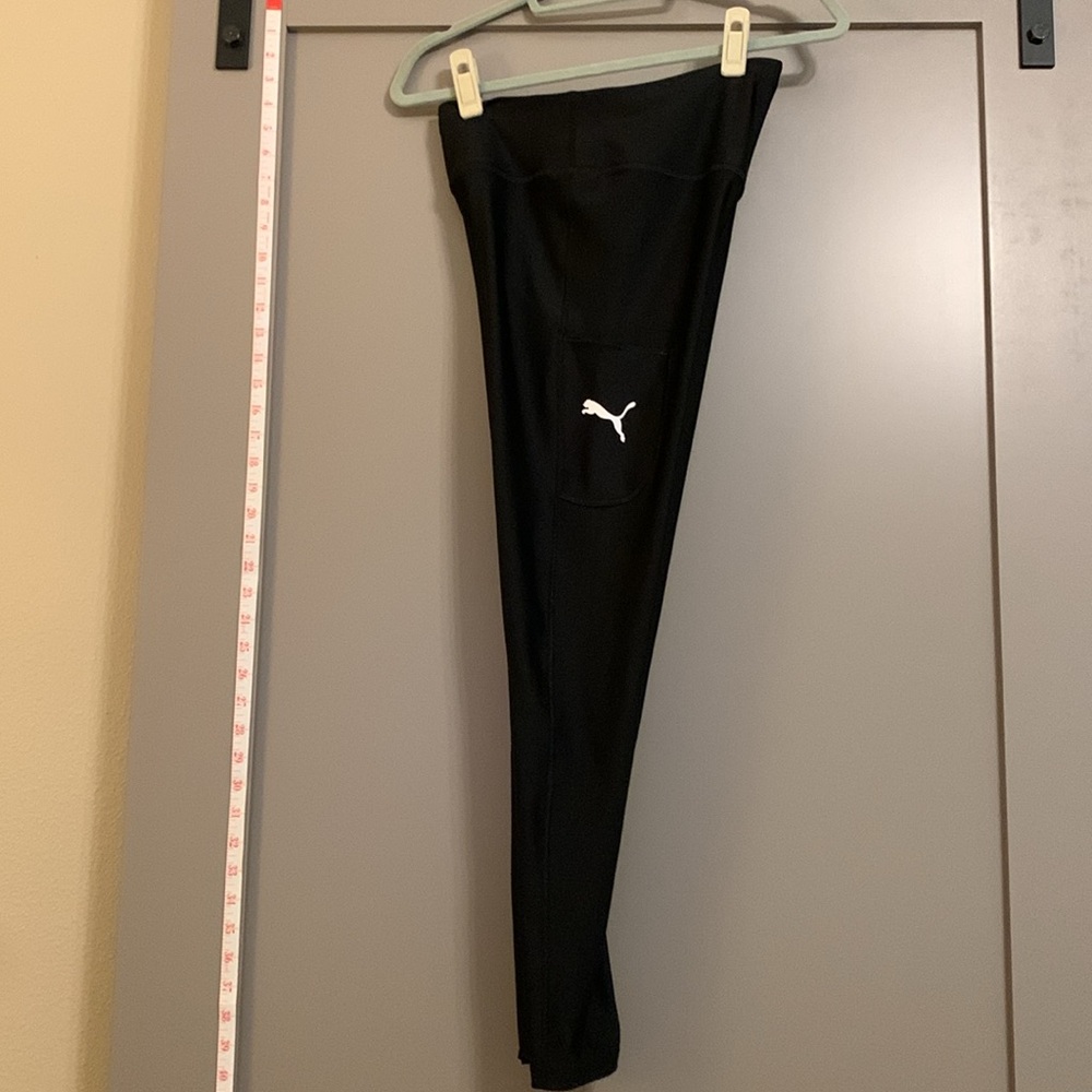 PUMA Athletic Black Logo Active Performance Sports Leggings with Pockets Medium